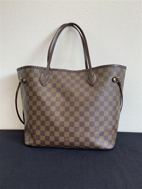 lv bag under 1500